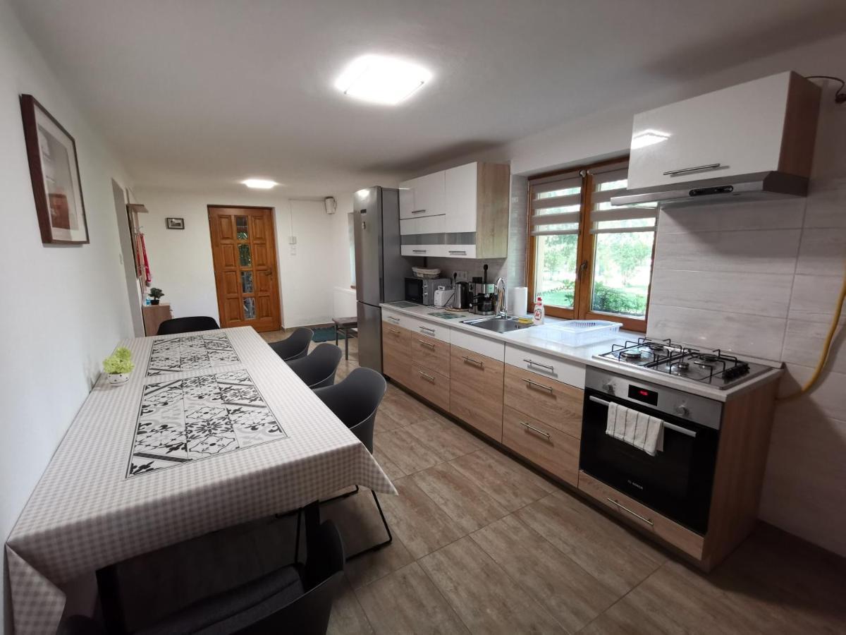 Szent Erzsebet Apartmanhaz Kecskemét Eksteriør billede