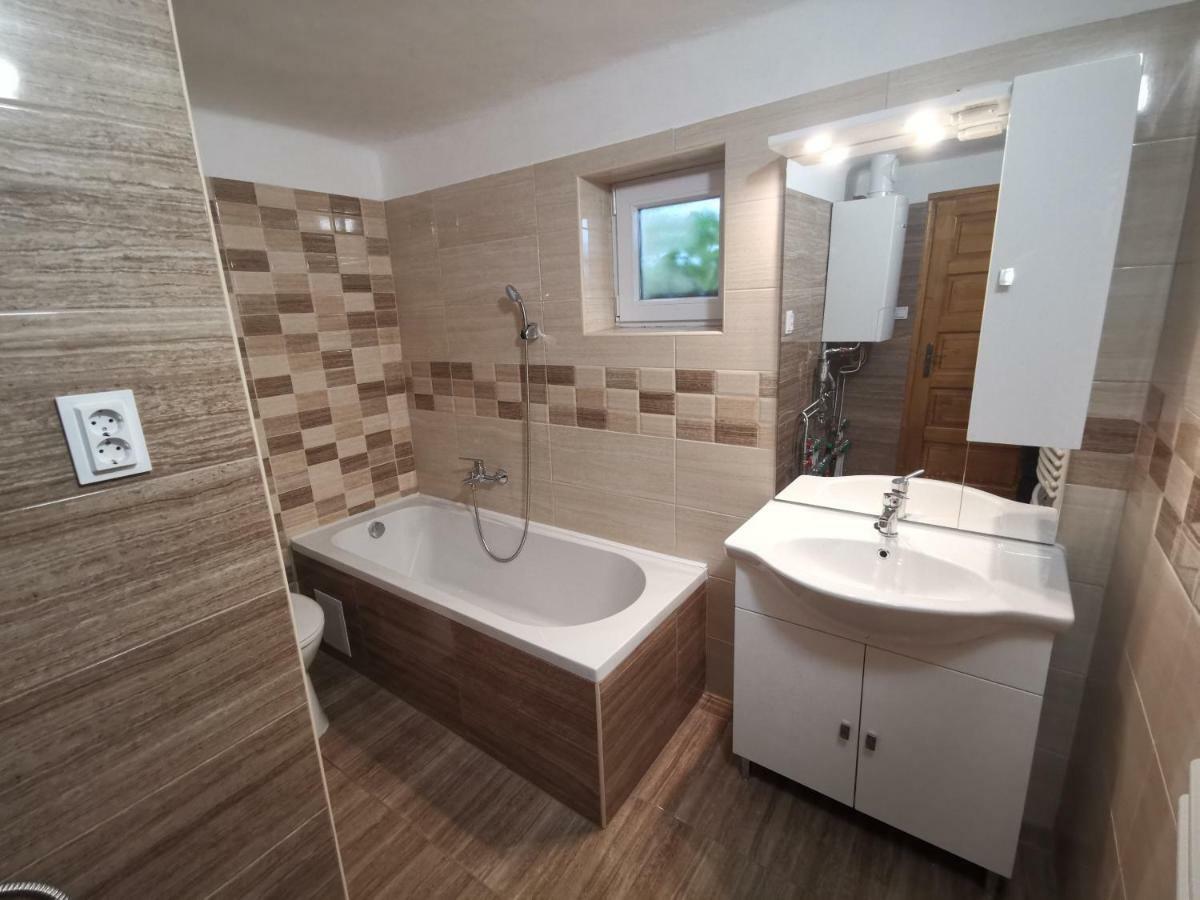 Szent Erzsebet Apartmanhaz Kecskemét Eksteriør billede