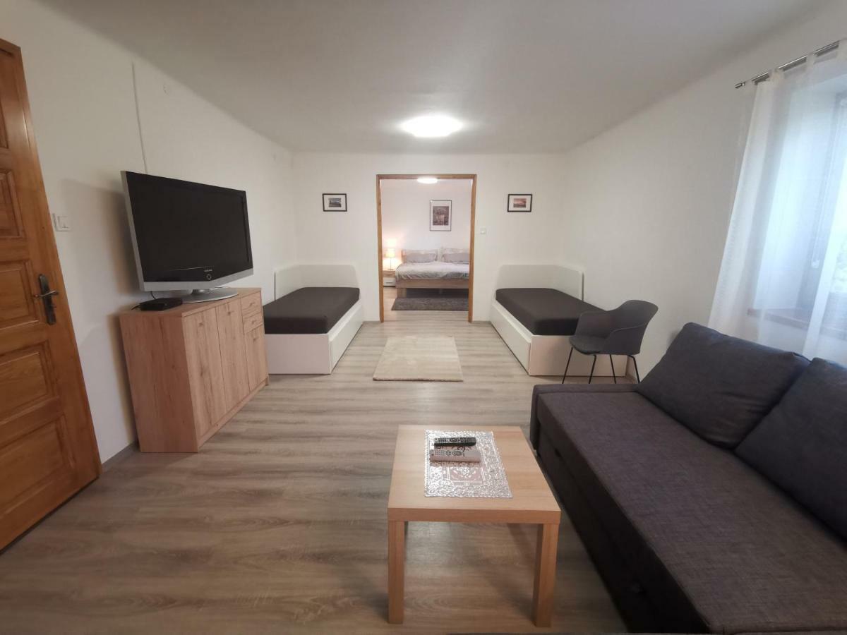 Szent Erzsebet Apartmanhaz Kecskemét Eksteriør billede